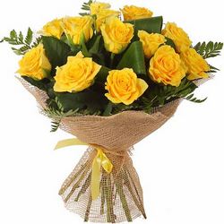 Bouquet of yellow roses