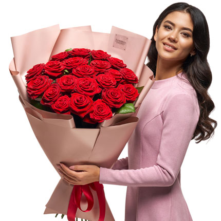 Букет в упаковці "21 червона троянда!"  – придбати в Україні