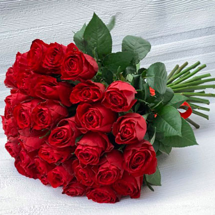 39 троянд Red Torch (Кенія)  - придбати в Україні