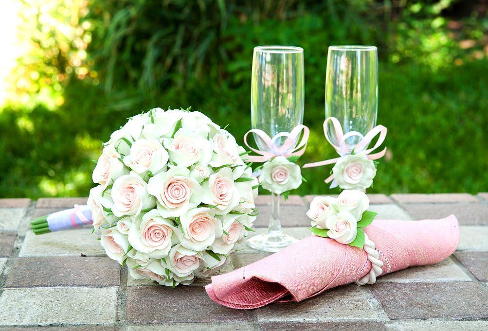 букет невесты из роз