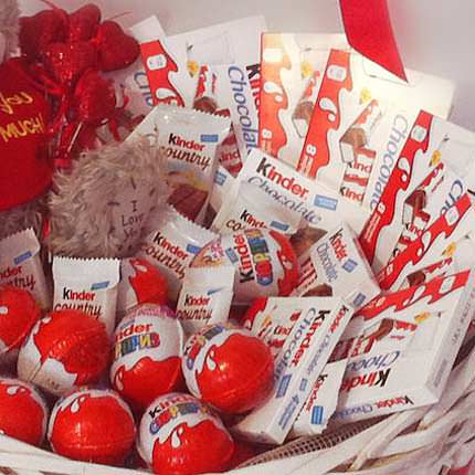 Gift basket "Love you!" - delivery in Ukraine