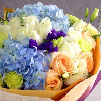 Bouquet "Refined mix" - delivery in Ukraine