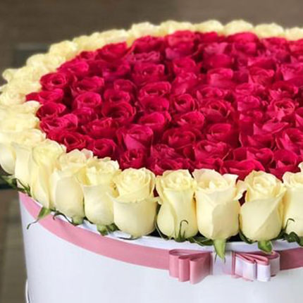 Квіти в коробці "Ніжна принцеса" – замовити з доставкою