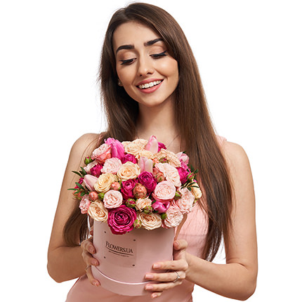 Цветы в коробке "Сладкая зефирка!" - доставка по Украине