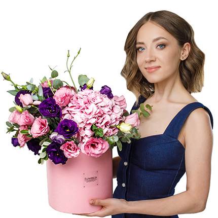Цветы в коробке "Неземная красота!" - доставка по Украине