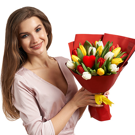 Букет тюльпанов "С любовью" - доставка по Украине
