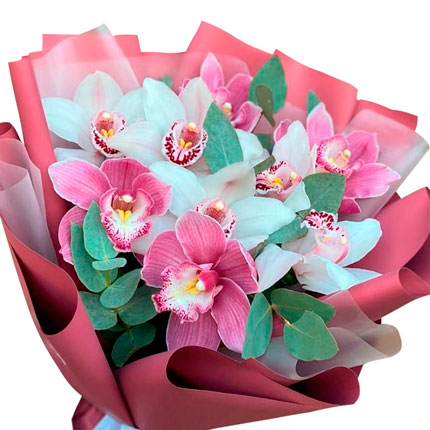 Букет "9 ніжних орхідей" - доставка по Україні