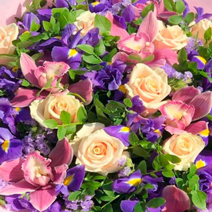 Доставка фиолетовая розы для мамы