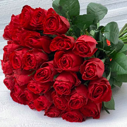 39 троянд Red Torch (Кенія) - доставка по Україні