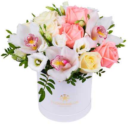 Квіти в коробці "Натхнення" – доставка по Україні