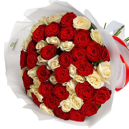 Букет “51 червона і біла троянда” – замовити з доставкою