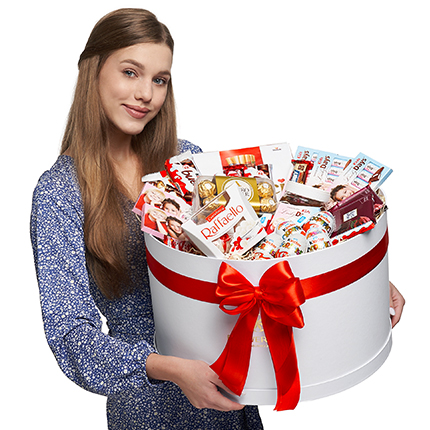 Gift box "Premonition of the holiday" – delivery in Ukraine