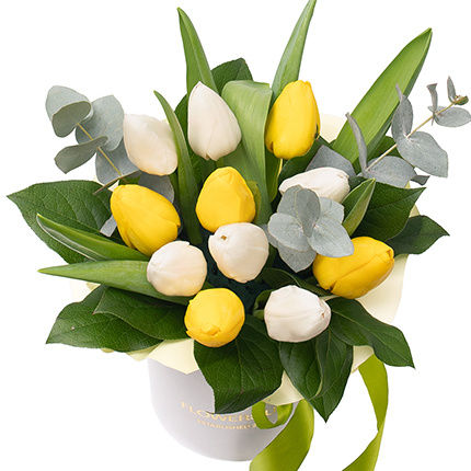 Flowers in a box "Sunny Joy" – order with delivery