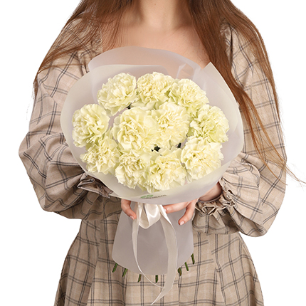 "Galatea" bouquet of 11 white carnations – delivery in Ukraine