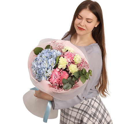 "Blue Sapphire" bouquet – delivery in Ukraine