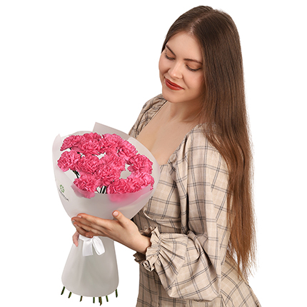 "Flamingo" bouquet of 17 pink carnations – delivery in Ukraine