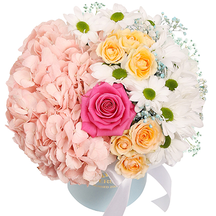 Flowers in a box "Happiness cannot be avoided" – order with delivery