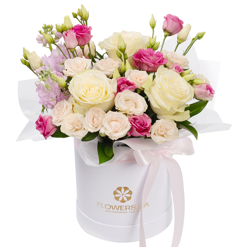 Flowers in a box "Romy" – order with delivery