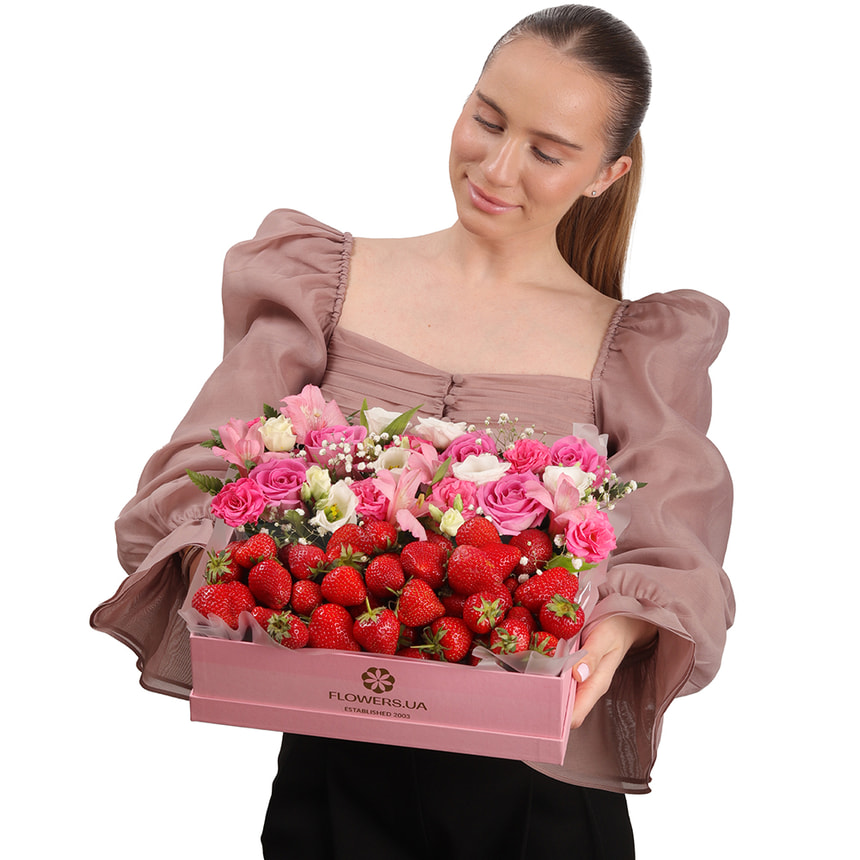 Composition "Me, You and Love" – delivery in Ukraine