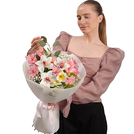 "The First Love" bouquet – delivery in Ukraine