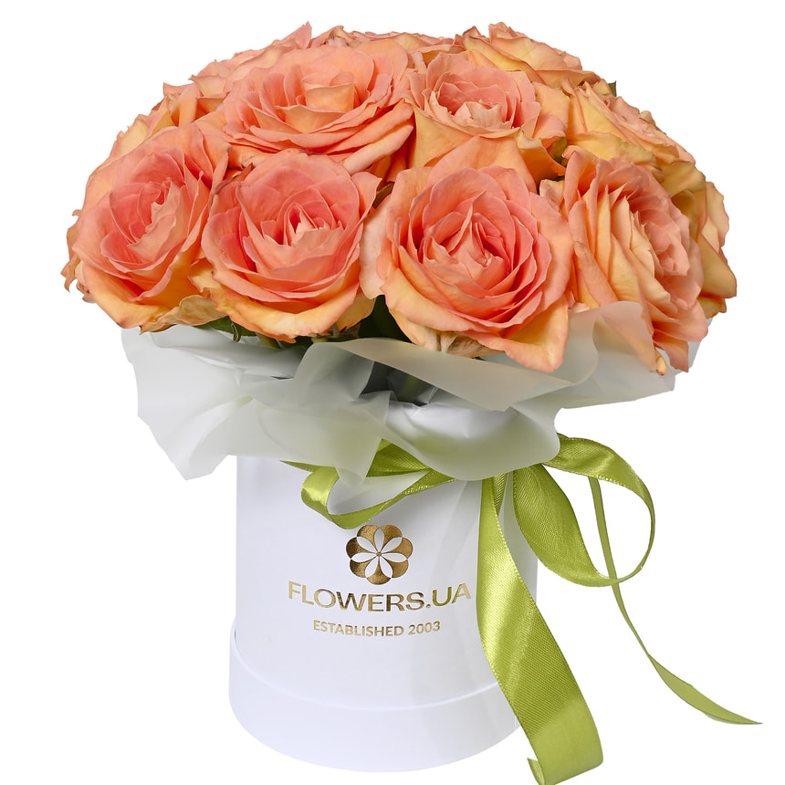 Flowers in a box "19 roses Mighty" – order with delivery