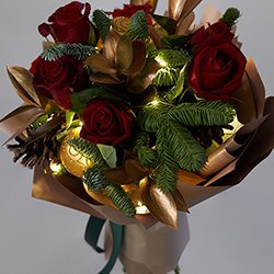 Bouquet with garland "New Year's magic"