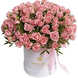 Цветы в коробке "Розовый оазис"