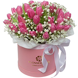 Цветы в коробке "Розовый вальс"